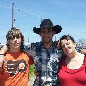 Meet your Posher, Debrah